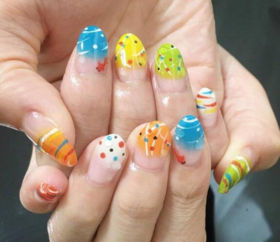 2款脑洞大开创意十足的美甲造型,脑洞大开的美甲视频