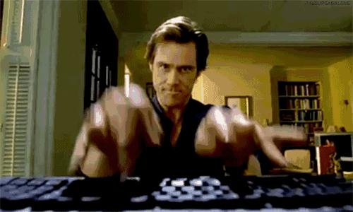 理发时突然尖叫吓坏理发师,理发师傅遇到鬼剃头