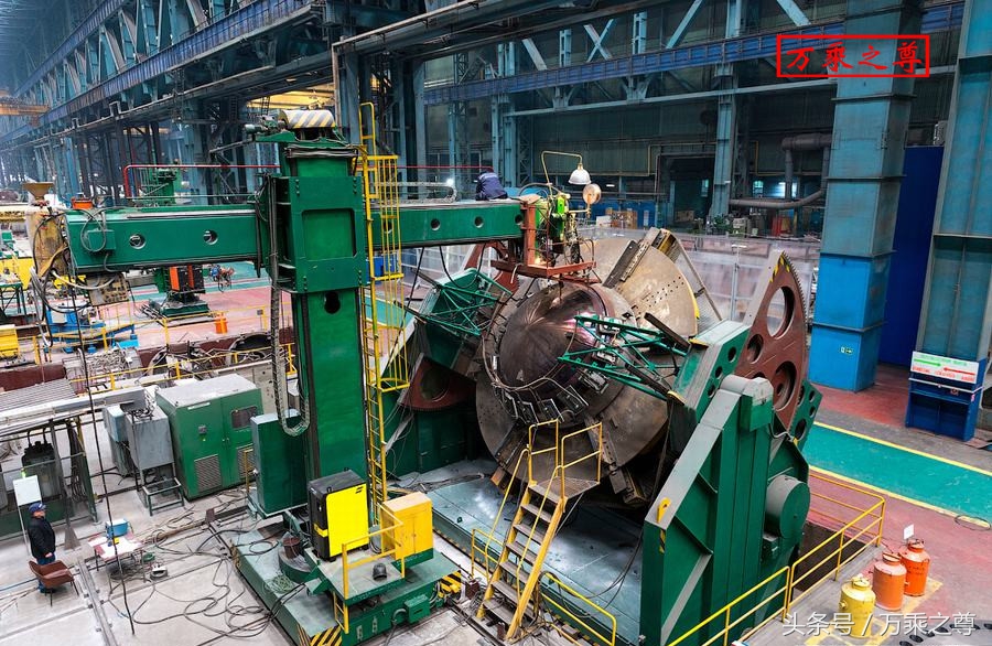 用原子弹燃料做核反应堆可以吗,用核弹做脉冲发动机