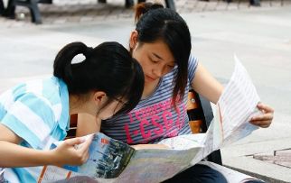 如果没有导航，如何空手找到路？未来公路标志将这样调整！｜交通会客厅