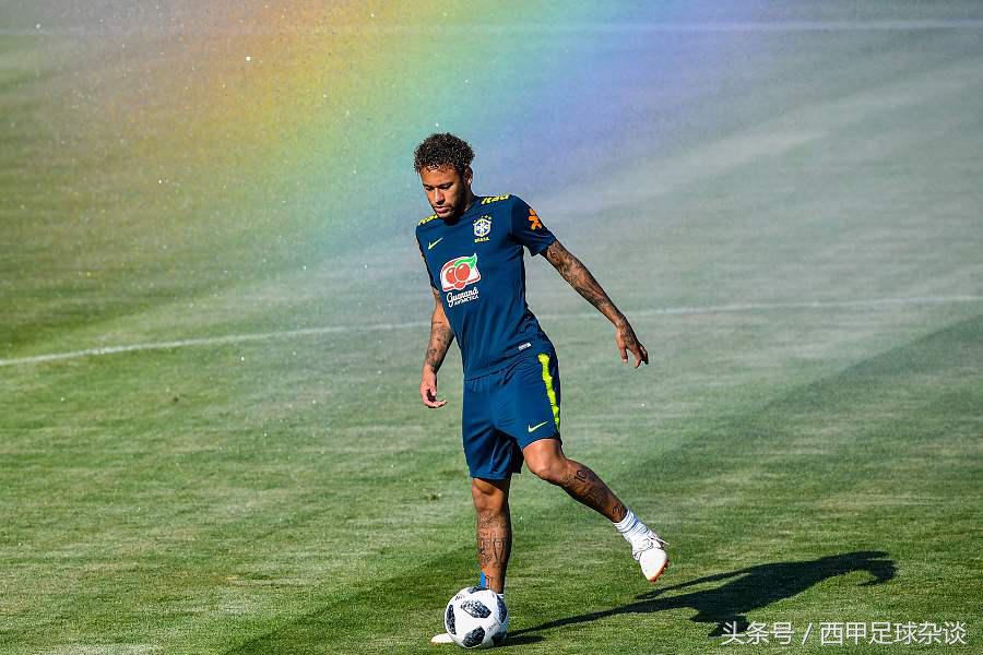 世界杯早报最新消息,世界杯一球定输赢绝杀时刻