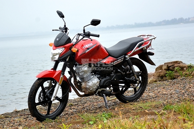 性价比高的雅马哈150摩托车推荐,雅马哈动力版天剑150z摩托评测