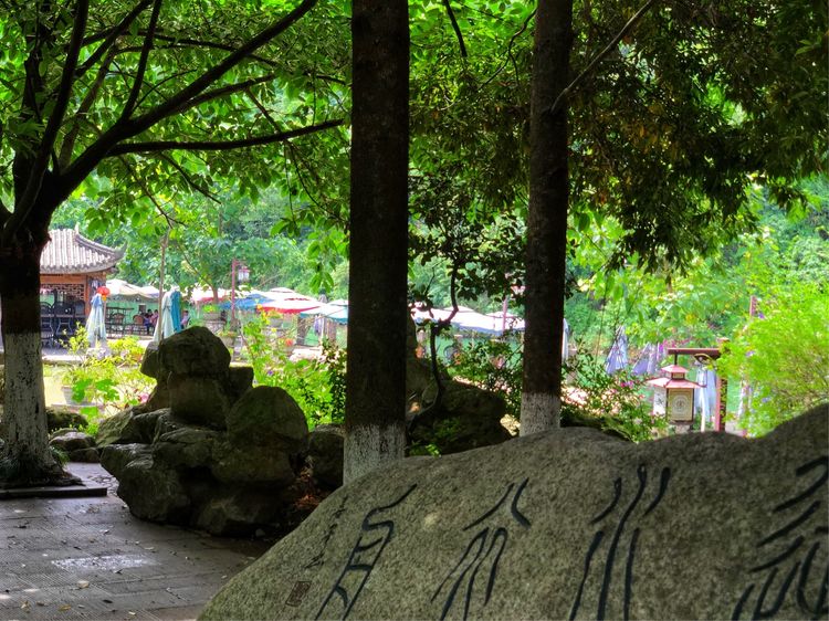 炎炎夏日何处去青岩古镇觅清凉,这个初夏去静谧的古镇寻一处清凉