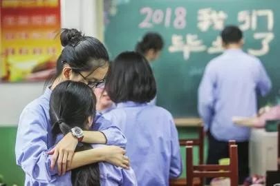 愿你不负时光不负卿,惟愿今生不负时光不负卿