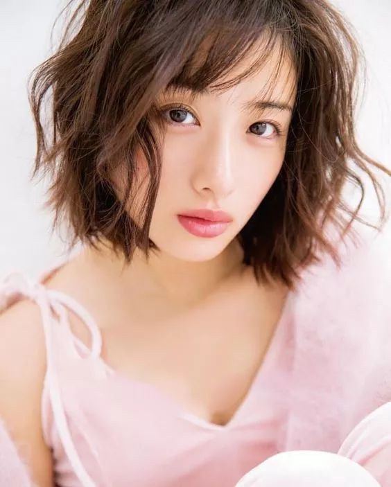 发型决定颜值这款发型怎么都好看,发型决定一个人的颜值图片