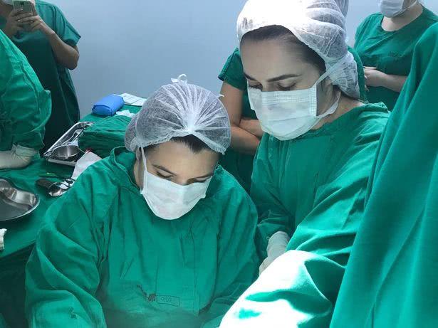 先天阴道缺失她成为首个体验鱼皮重塑阴道手术的女大学生