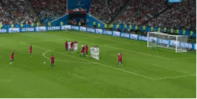 c罗一个人对抗西班牙视频,c罗和内马尔单挑