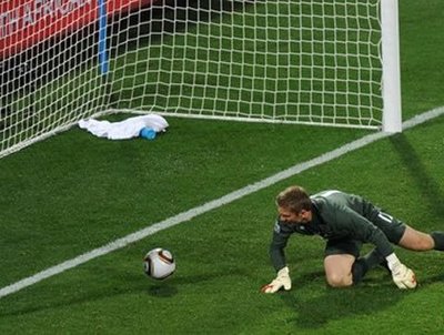 德赫亚上演黄油手,德赫亚为什么突然黄油手