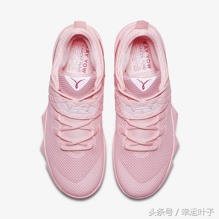 上可在球场厮杀,下可将水泥铲平!说的就是这些“骚粉色”球鞋