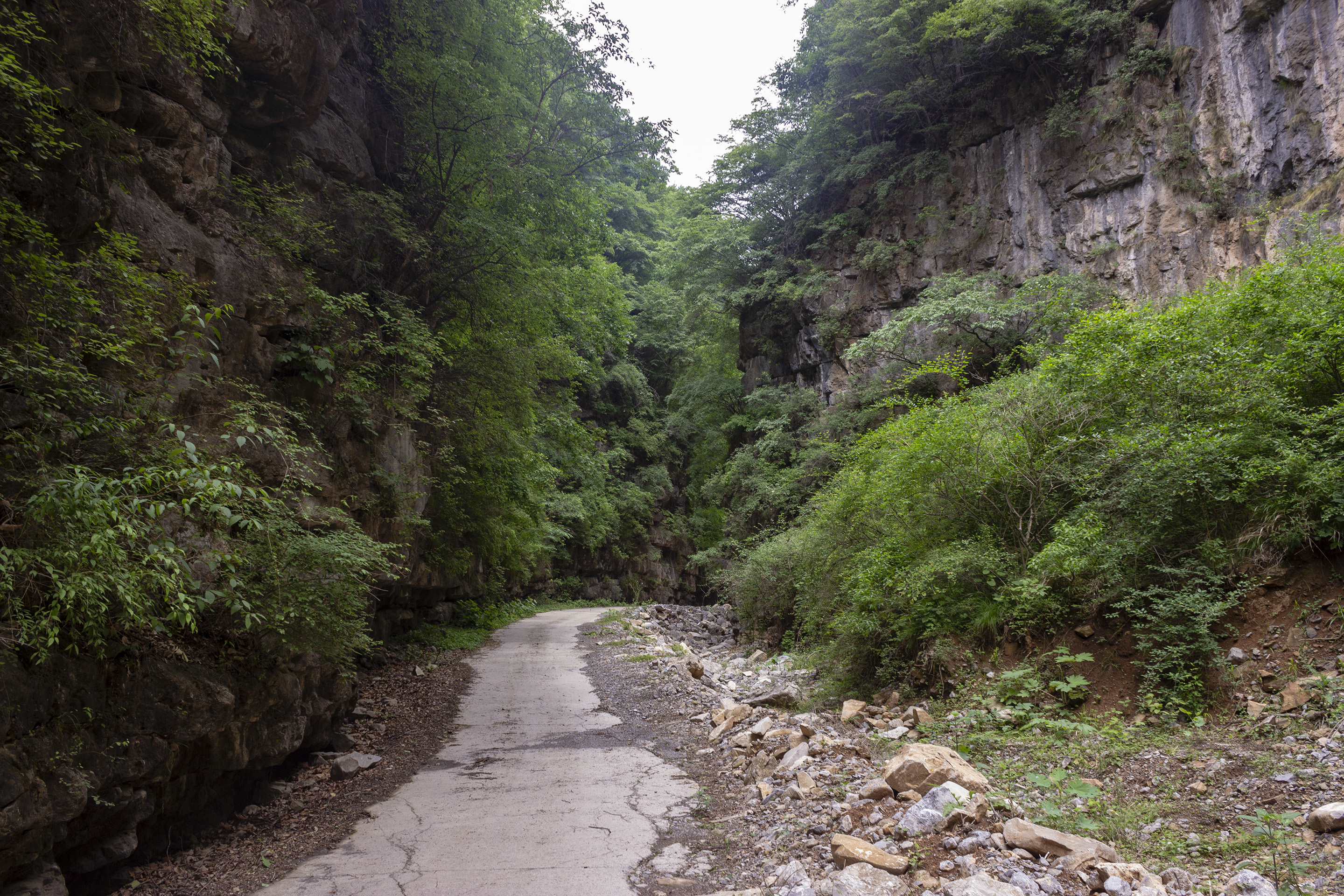 摩旅翻越秦岭,摩旅西岭雪山