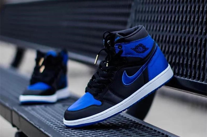 最好看的1000元左右的aj1配色,aj1ow还值得买吗