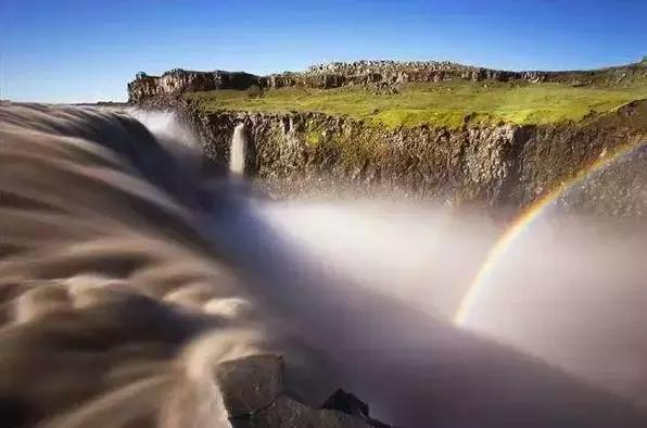 冰岛让人震撼的壮阔景致很美,冰岛超美的风景