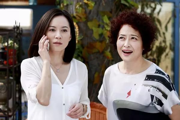 马伊琍的不惑人生堪称完美,马伊琍的一句生活不易且行且珍惜