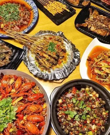 成都看球气氛最好的酒吧,成都可以看球的酒吧