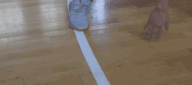 库里5突和0突差距,库里5和6代的区别