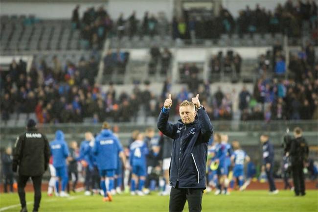 冰岛火山踢足球,冰岛火山足球