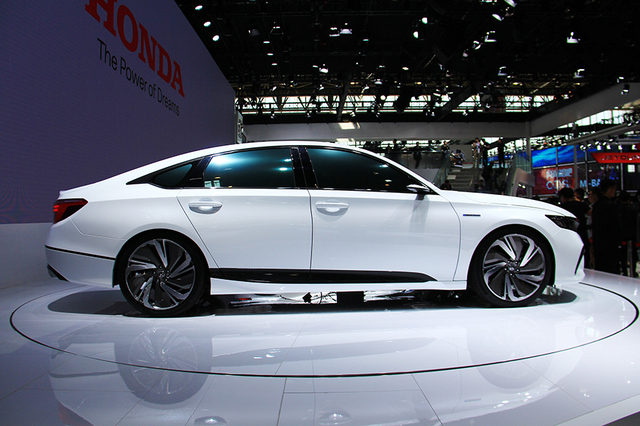 本田思铂睿2017款2.4ltype-s顶配,本田新款思铂睿上市