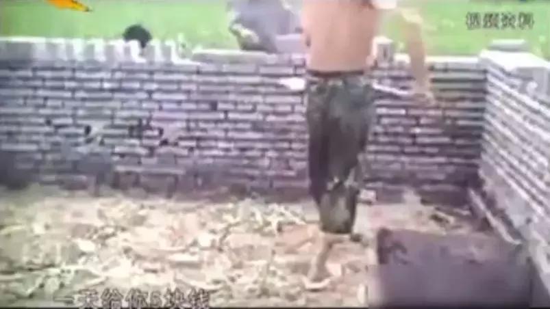 史上最变态的杀人案一年连杀76人,05年杀害13人真实案件