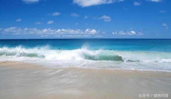 女生来大姨妈中途不来了为什么,女性大姨妈突然不来了