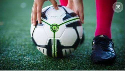 人工智能踢足球,人工智能足球视频大全