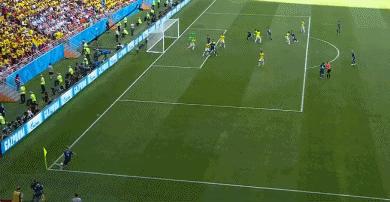 哎哟喂，日本2:1掀翻了哥伦比亚，报了几箭之仇？