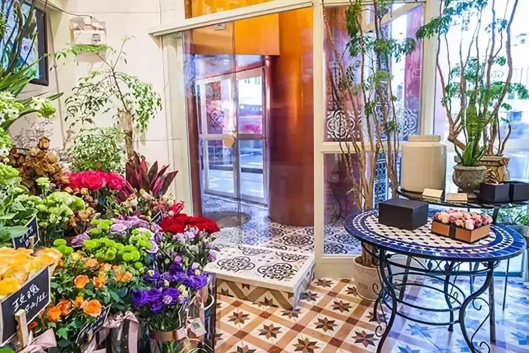 现在最火的国内女装品牌有哪些,中国最受欢迎的十大品牌女装