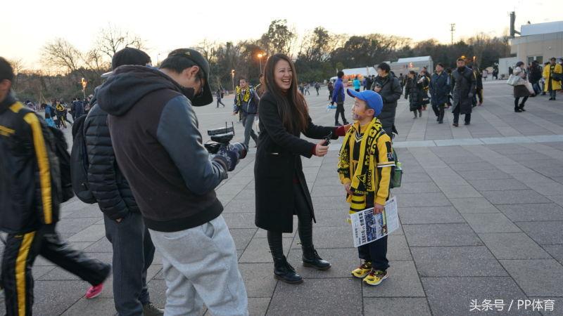 萨兰斯克奇迹背后日本校园足球如何成为造星工厂？