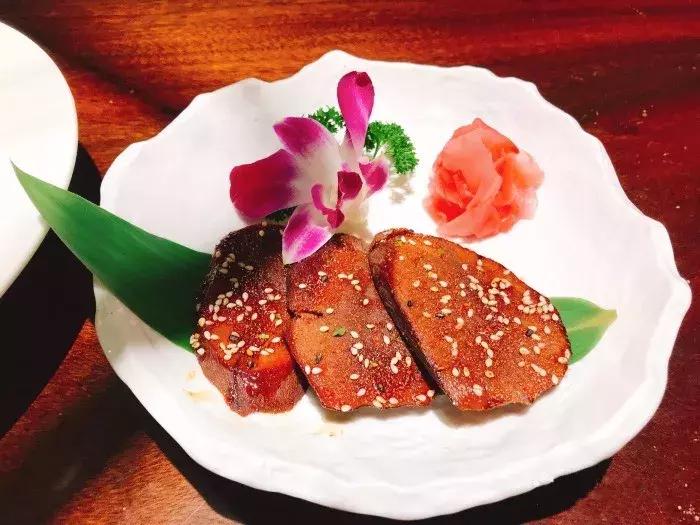 武汉最贵贵贵贵贵贵的土豪餐厅！吃过的都是有钱人！