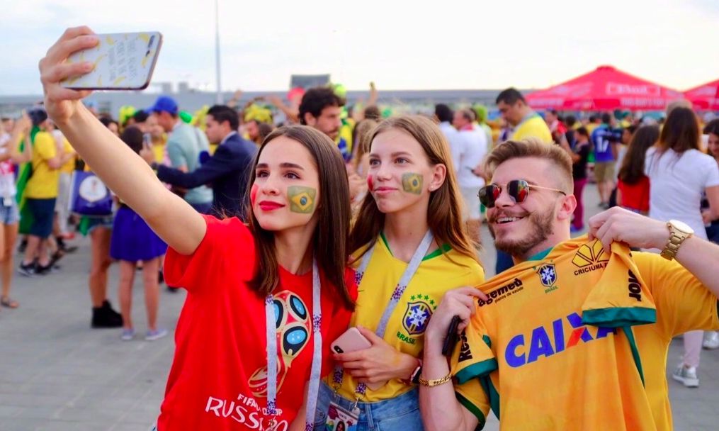 世界杯中国人评价陈奕迅,世界杯陈奕迅视频