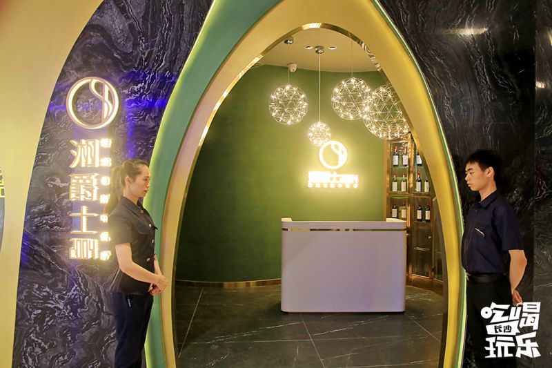 长沙4天三晚吃喝玩乐视频讲解,长沙逛吃72小时