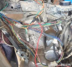 影响摩托车提速的原因有哪些,摩托车加速无力还放炮什么原因