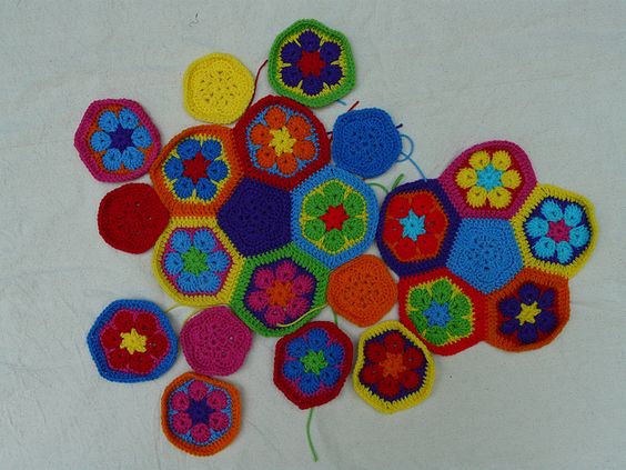 世界杯一帮前足球运动员观战,世界杯观赛人有多少