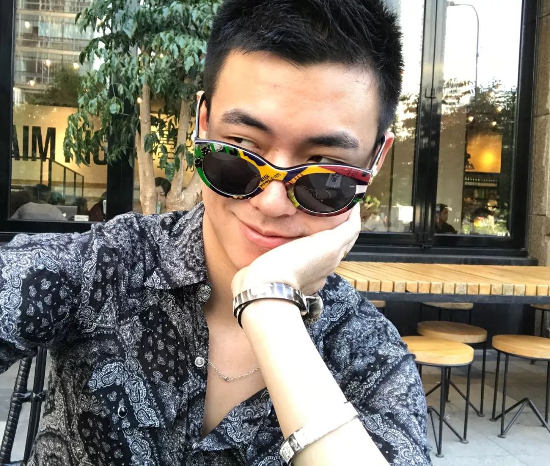 夏日最时髦墨镜指南,夏天的墨镜洋气点