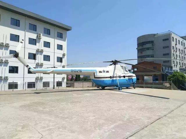 唐山青少年军事夏令营招生,唐山中小学生军事夏令营培训