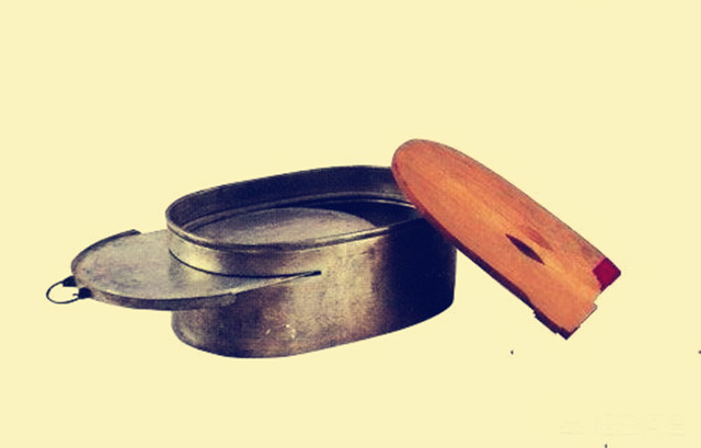 宫女和太监怎么上厕所啊？怎么洗澡啊？原来如此！