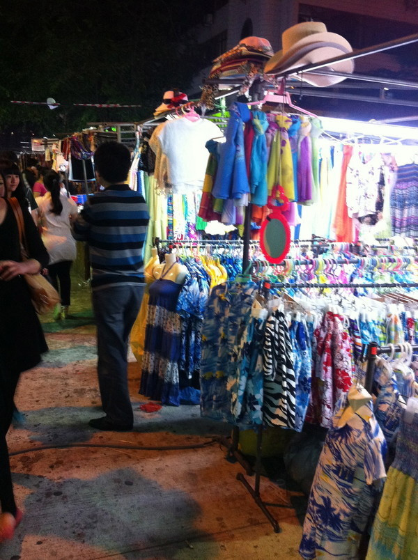 火辣辣的身材,火辣辣的三亚美