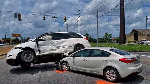 行车记录仪真的那么重要吗,行车记录仪的内幕