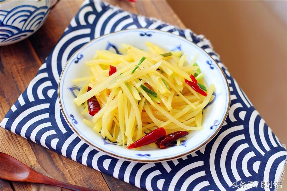 土豆丝大厨教学怎么蒸好吃,大厨教你如何切土豆丝