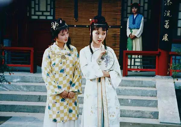 谍战剧排行榜前十名经典电视剧,评分9.0以上的谍战剧内地