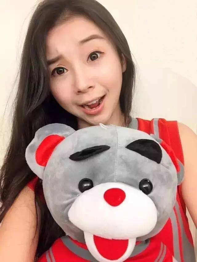 央视体育美女主持人,央视著名体育主持人