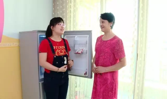 怎么清洗冰箱封条的最佳方法,冰箱封条除霉的最好方法