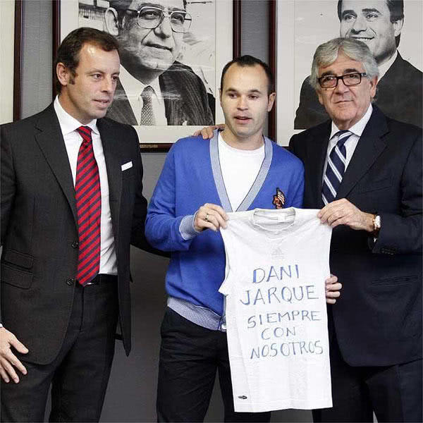 回味2006-2018世界杯的特别瞬间,这一刻内衣格外扎心!