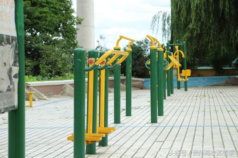 贵州专科报考征集志愿的学校,贵州专科学校何时填报志愿