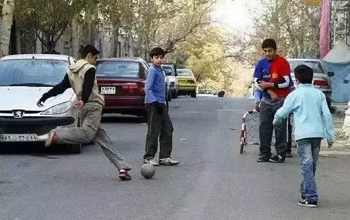 伊朗葡萄牙西班牙,西班牙让两球胜伊朗