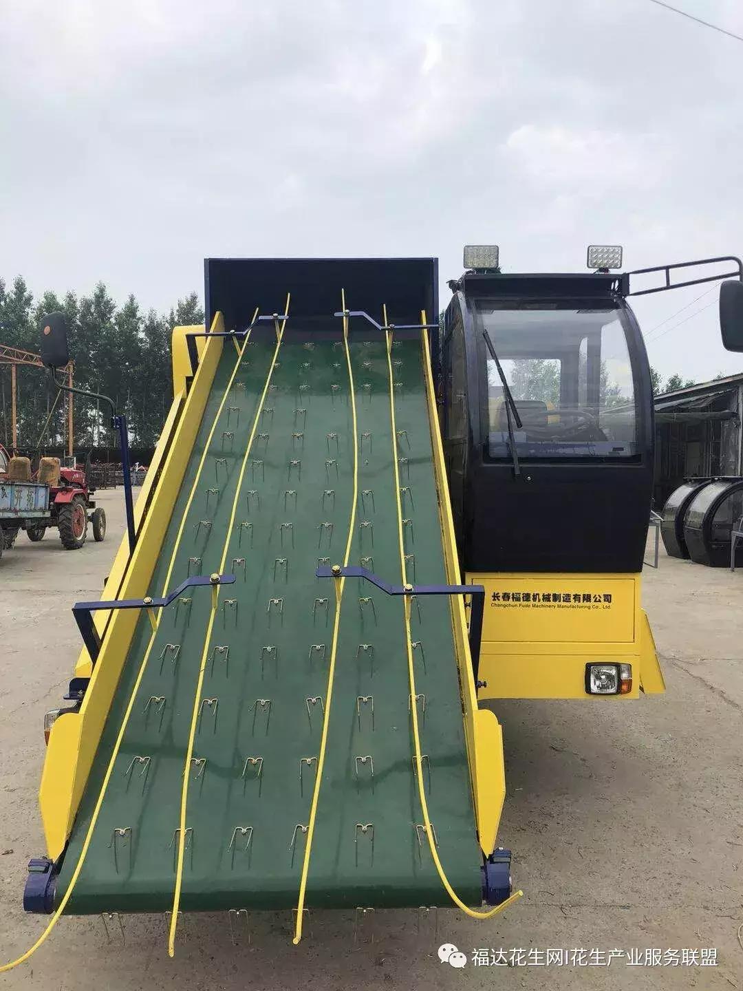 自走式花生摘果机最新款,福德花生翻秧机怎么样