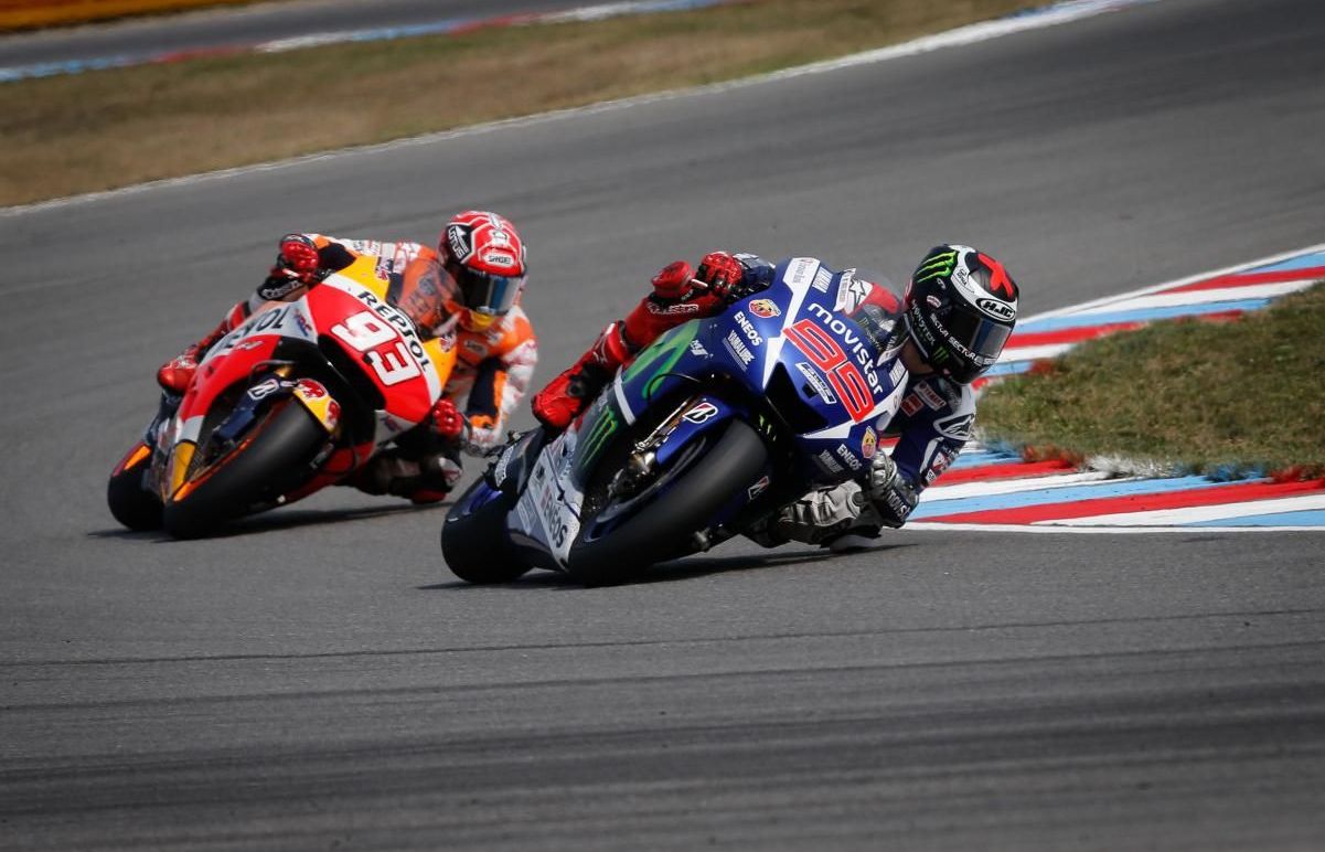 摩托车弯道失误全过程,摩托车常见的操纵失误