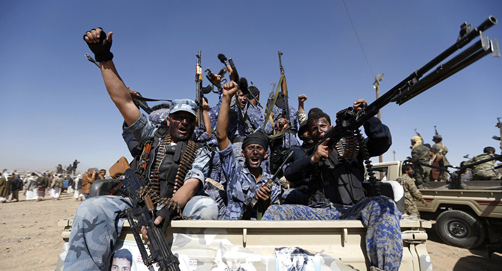 胡塞武装反舰导弹击中美驱逐舰,胡塞武装向沙特发射多枚导弹