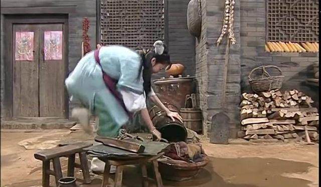 武林外传郭芙蓉任务,武林外传郭芙蓉学佟湘玉