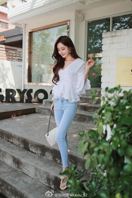 孙允珠写真照曝光，网友：这女人和女人之间的差别就出来了！