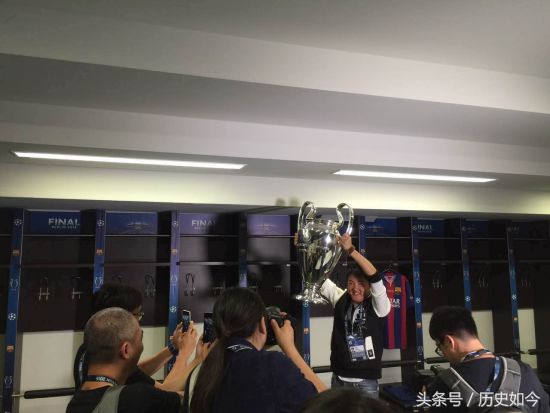 哪些明星迷鹿晗,梅西明星迷弟